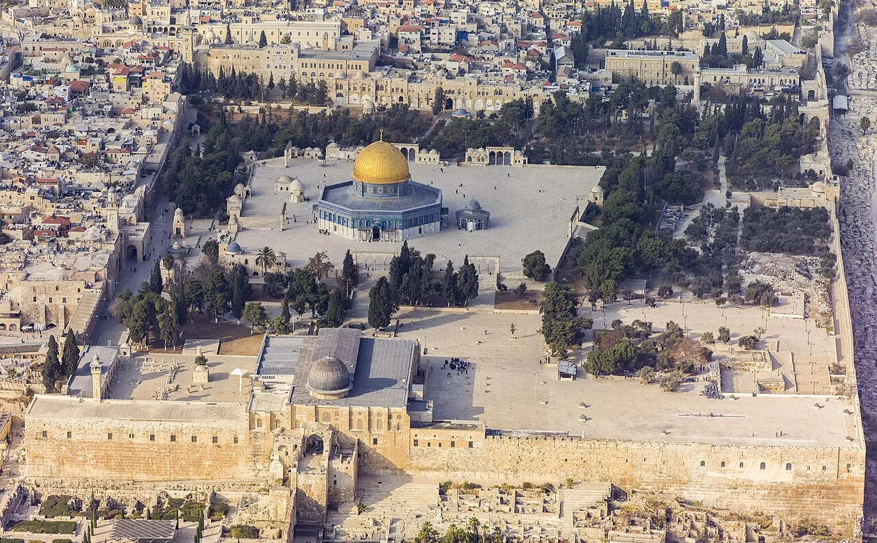 Isra and Mi'raj historical image 1