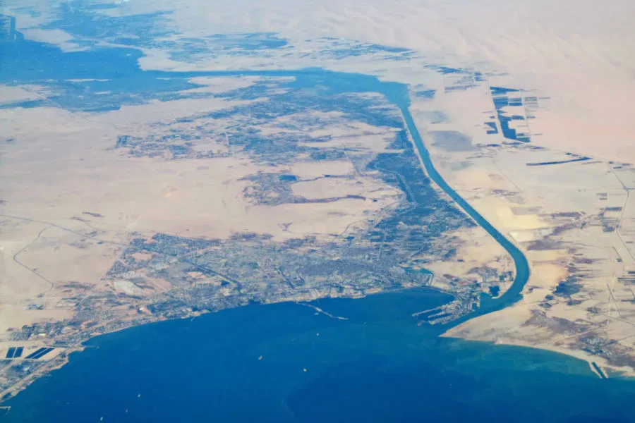Suez Canal historical image 1