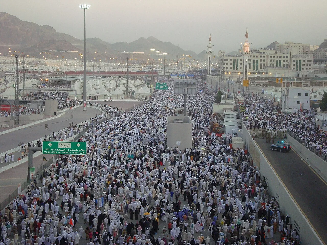 Mina stampede historical image 1